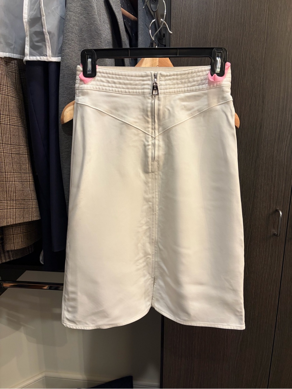 Louis Vuitton Off White Skirt